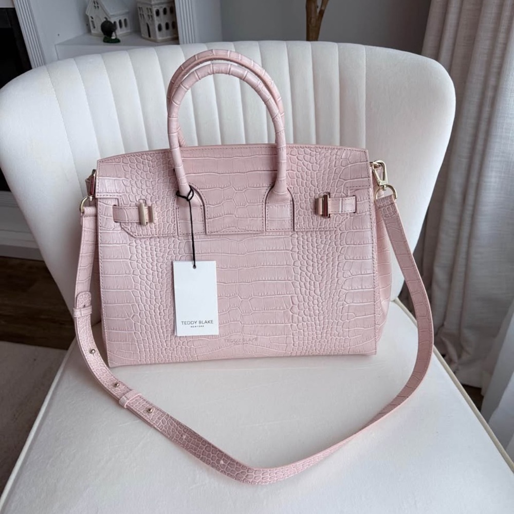 Teddy Blake Gigi Croco 13” – Light Pink (New with Tags and box) ✨